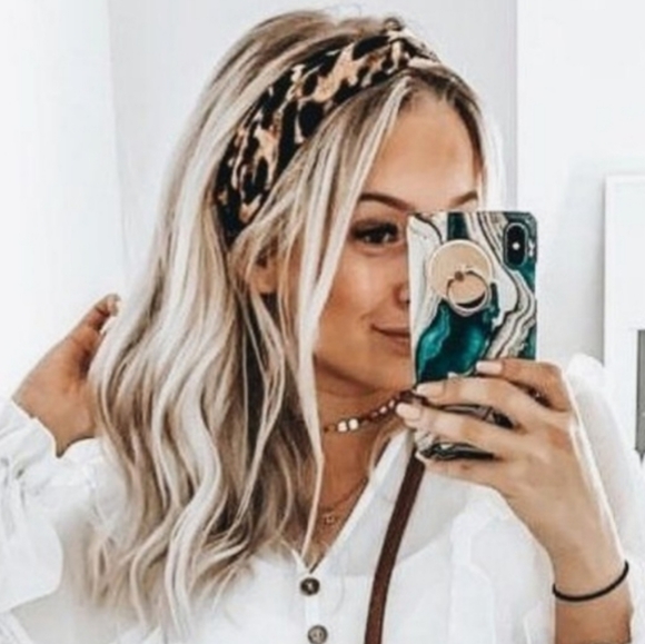 unbranded Accessories - New Leopard Print Makeup/Skincare Headband